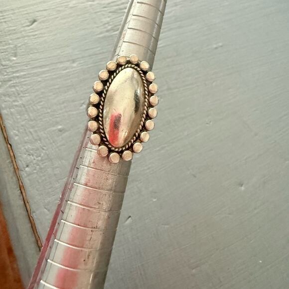 925 Sterling Silver Ring Size 5 - Picture 2 of 8